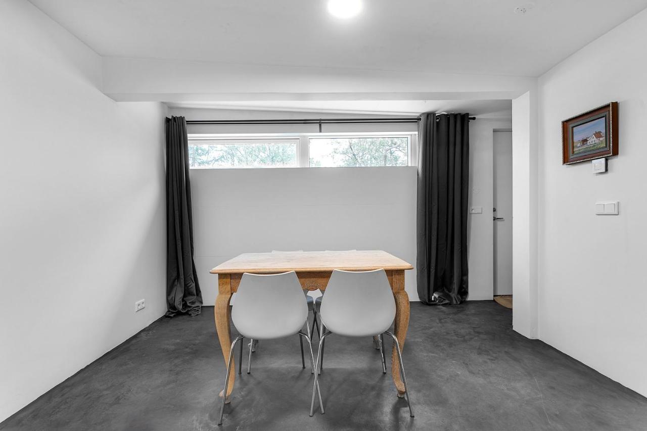 Lovely Studio Apartment With Hot Tub Reykjavík Esterno foto